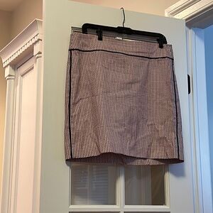 Ann Taylor Skirt, Cotton/Spandex, Red, Navy, White Pattern, Size 8